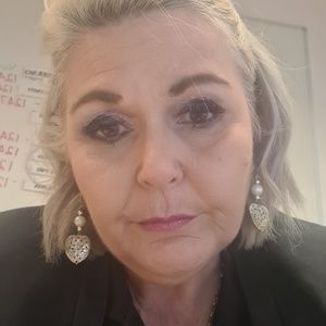 Meet your Posher, Juana